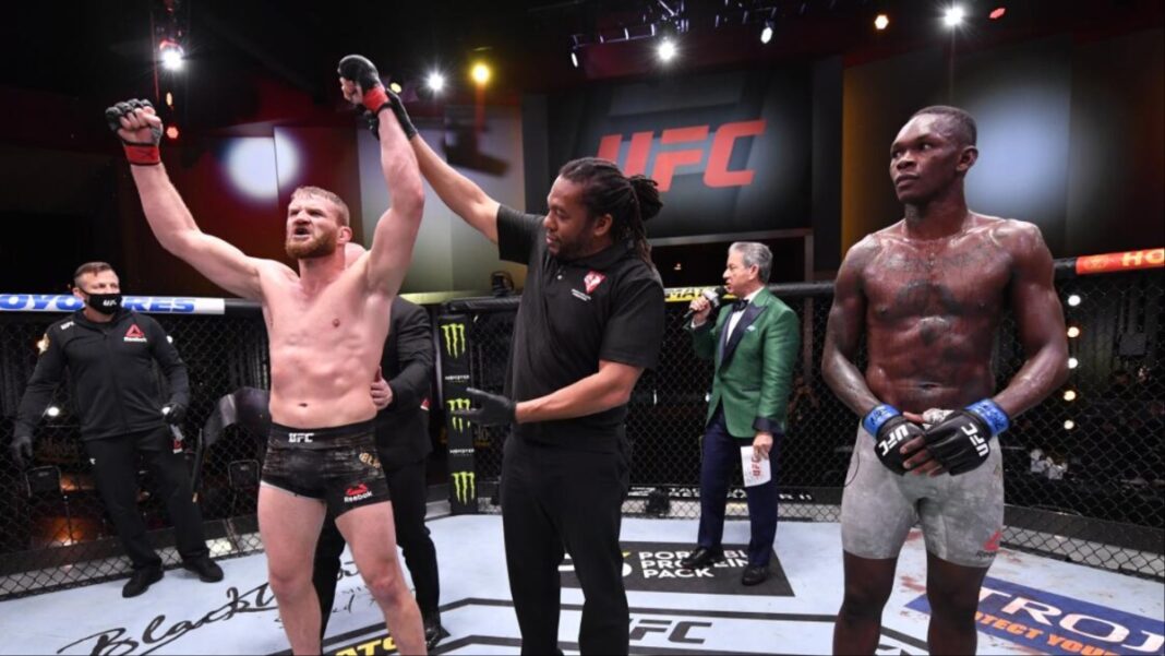 Jan Blachowicz advises Israel Adesanya to avoid going up to light heavyweight after UFC 305 loss