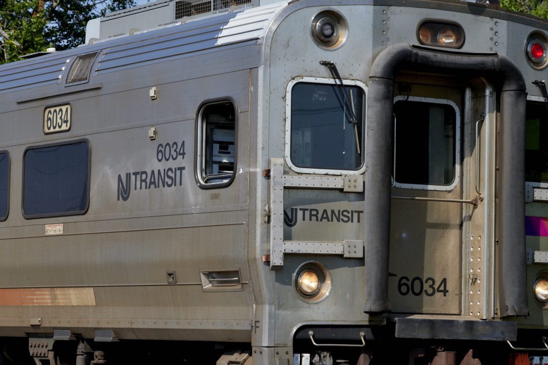 Prayers Up! Operator Dead, At Least 20 Reportedly Injured After New Jersey Transit Train Struck A Tree