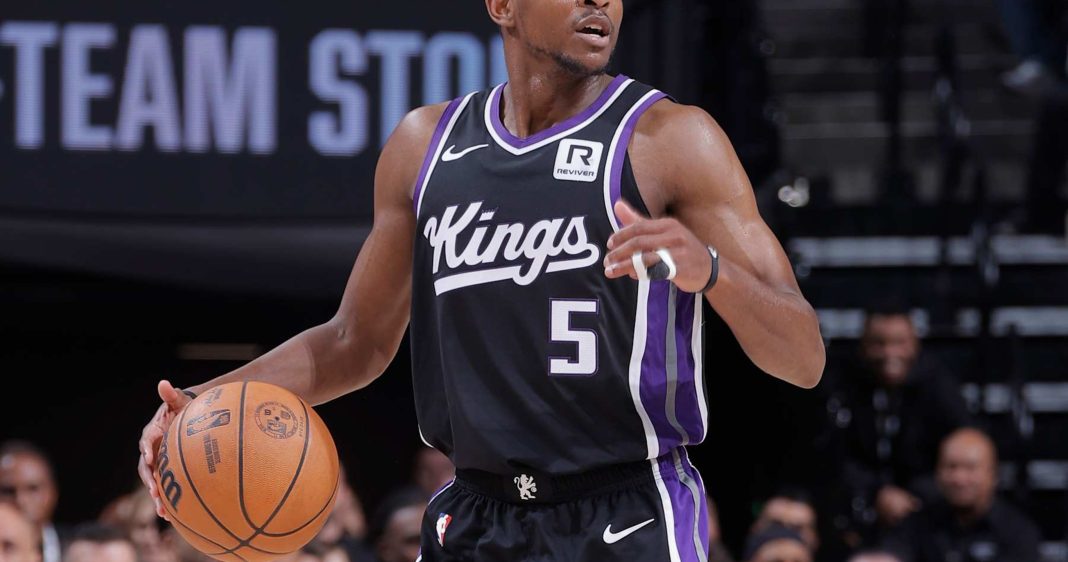 NBA Rumors: De’Aaron Fox Hasn’t Requested Trade from Kings Despite Rich Paul Meeting